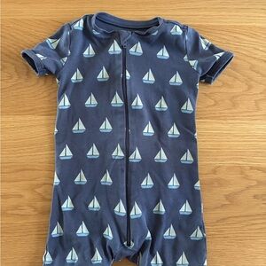 Primary Sailboat Shortie 12-18M